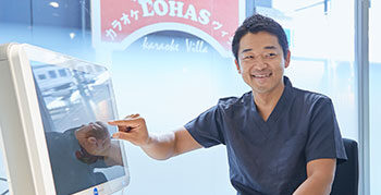 アンカースクリューの必要性の診断（埋入部位、方向の検討）